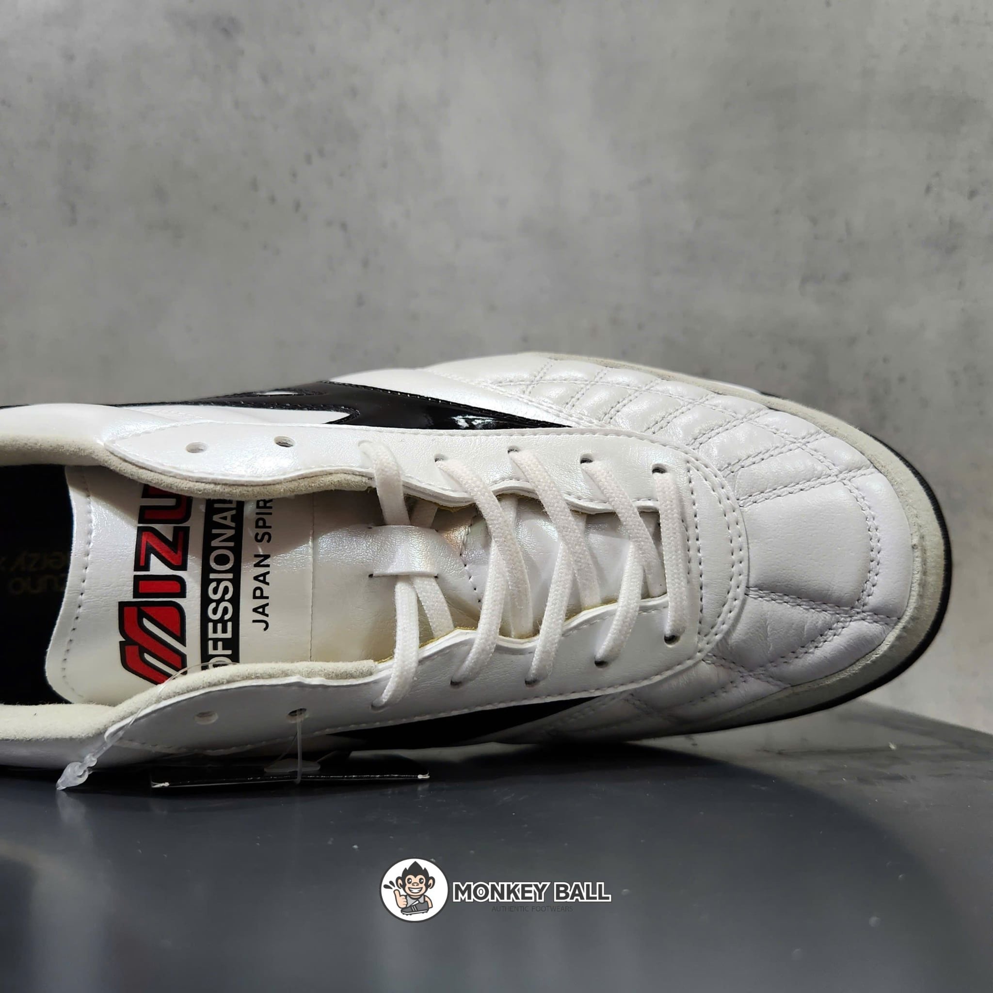  Mizuno Morelia Sala Japan TF - Q1GB250209 - Trắng/Đen 