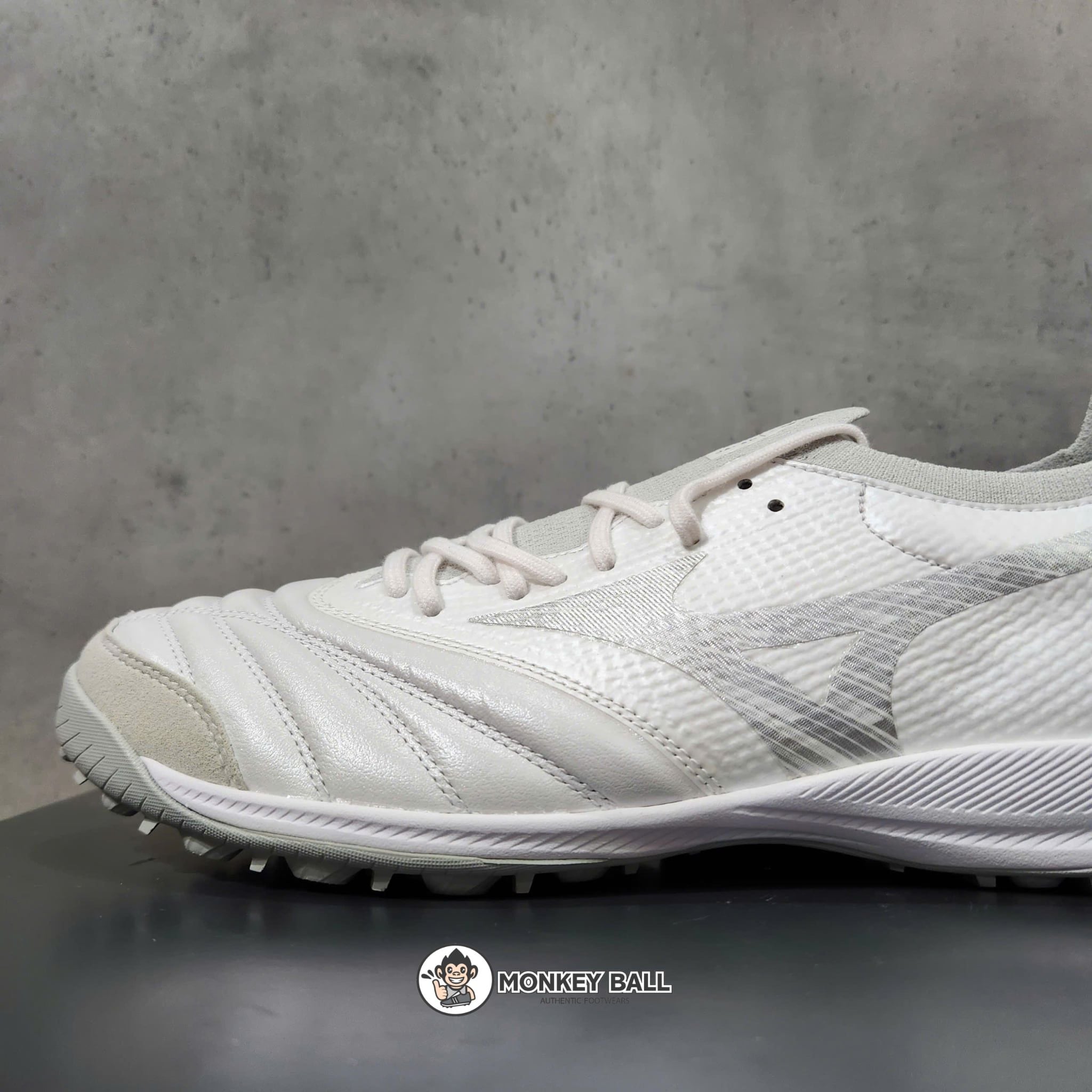  Mizuno Morelia Neo Sala Beta Japan TF - Q1GB269009 - Trắng/Bạc 