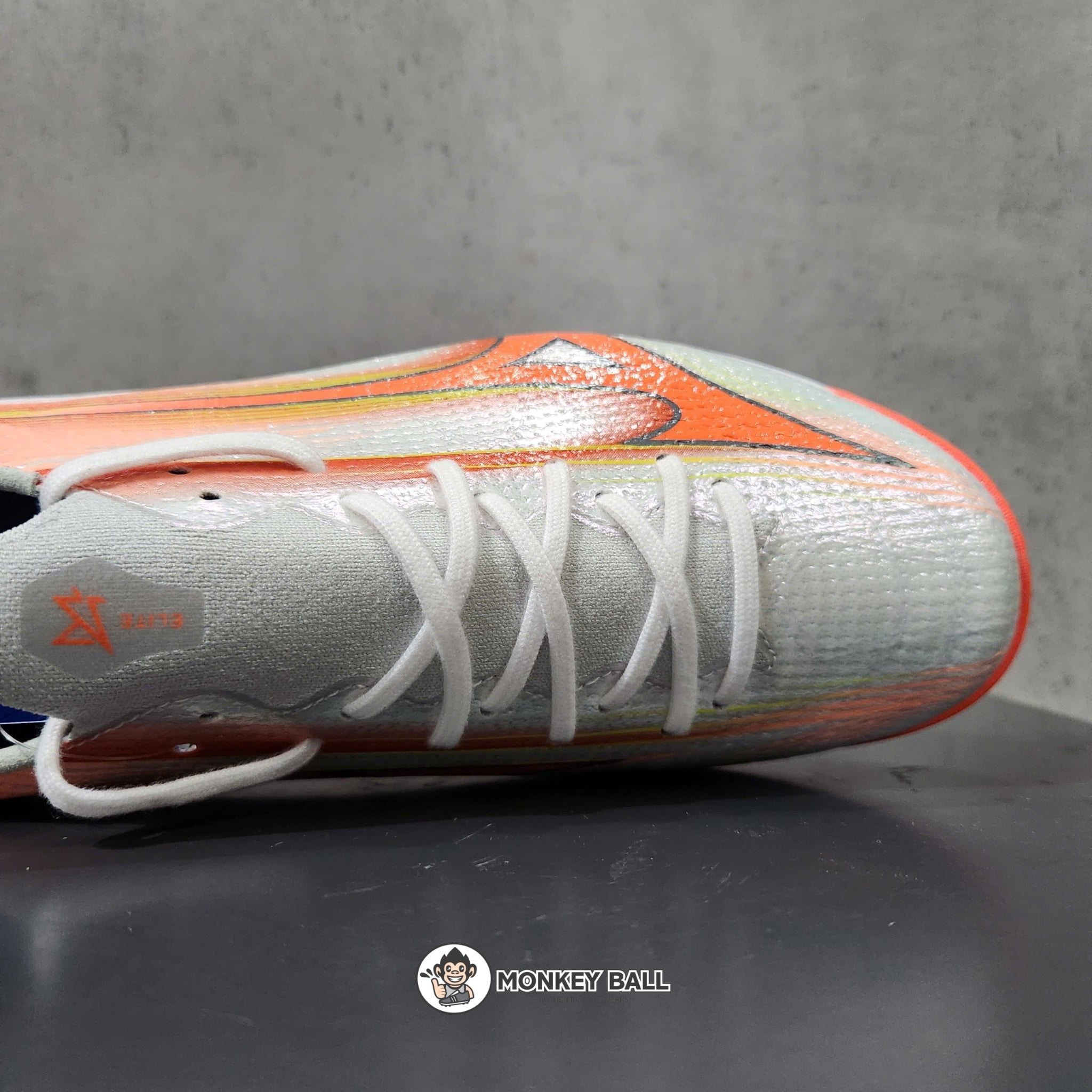  Mizuno Alpha 3 Elite AS TF - P1GD266254 - Cam/Trắng 