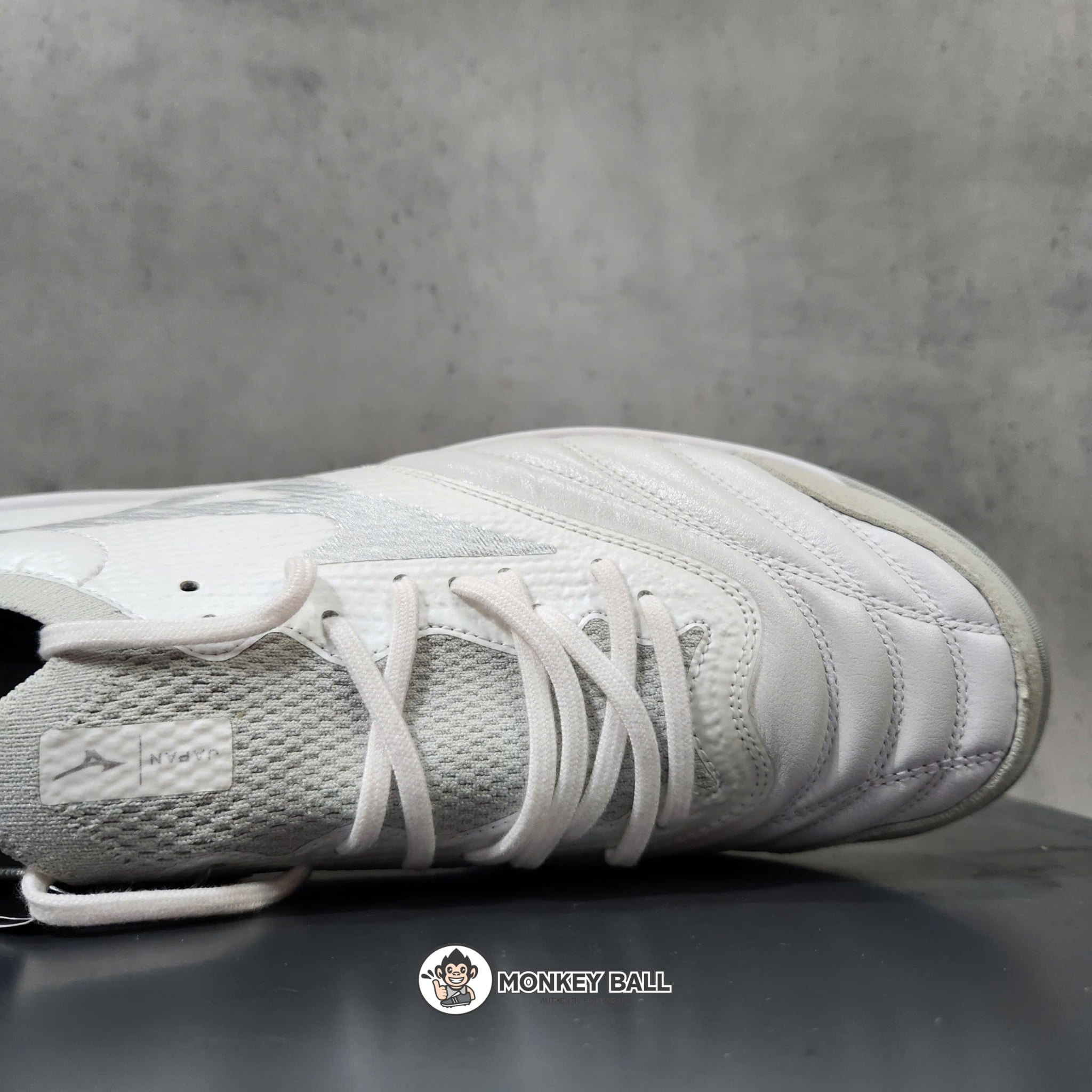  Mizuno Morelia Neo Sala Beta Japan TF - Q1GB269009 - Trắng/Bạc 
