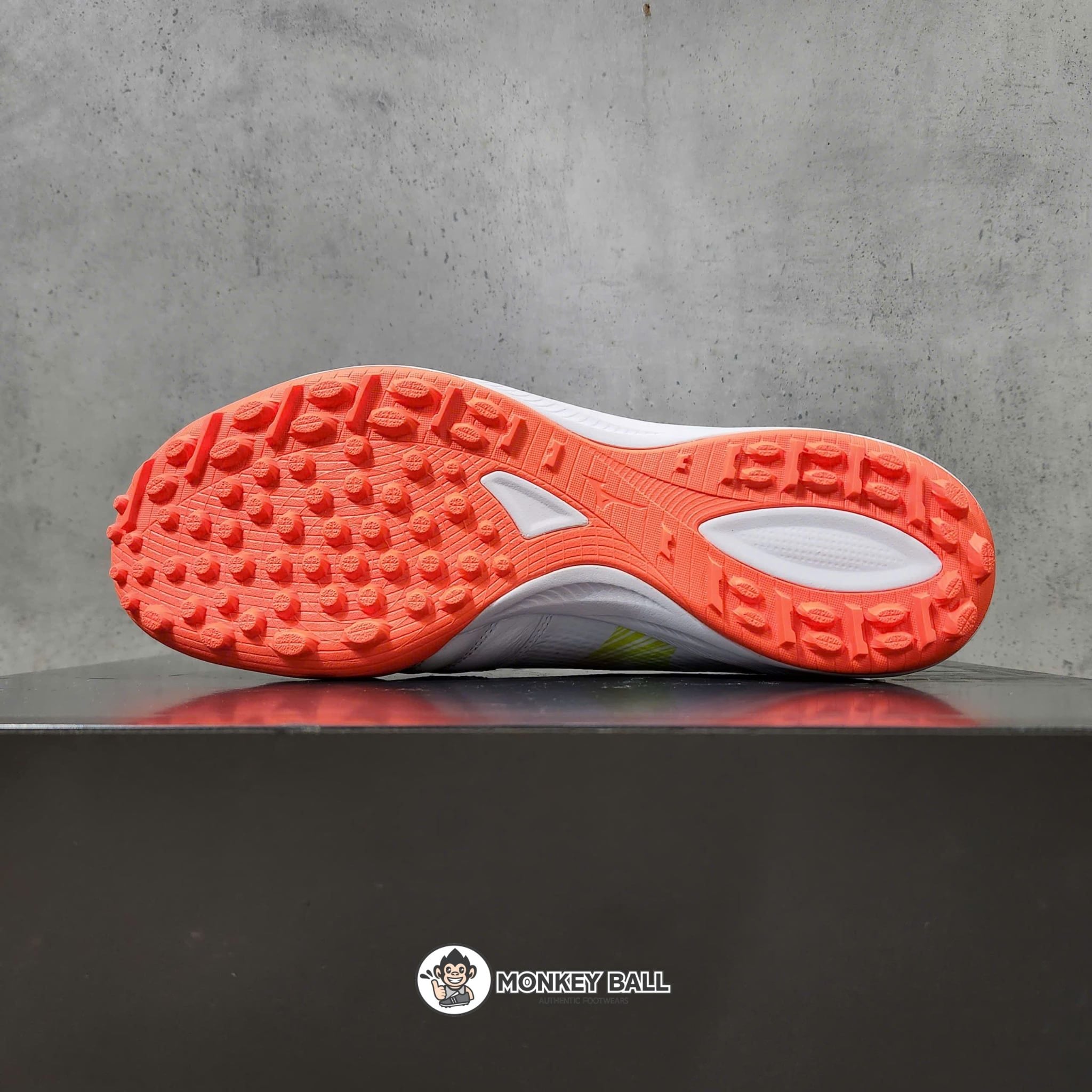  Mizuno Morelia Neo 5 Beta Pro TF - P1GD269454 - Trắng/Cam/vàng 