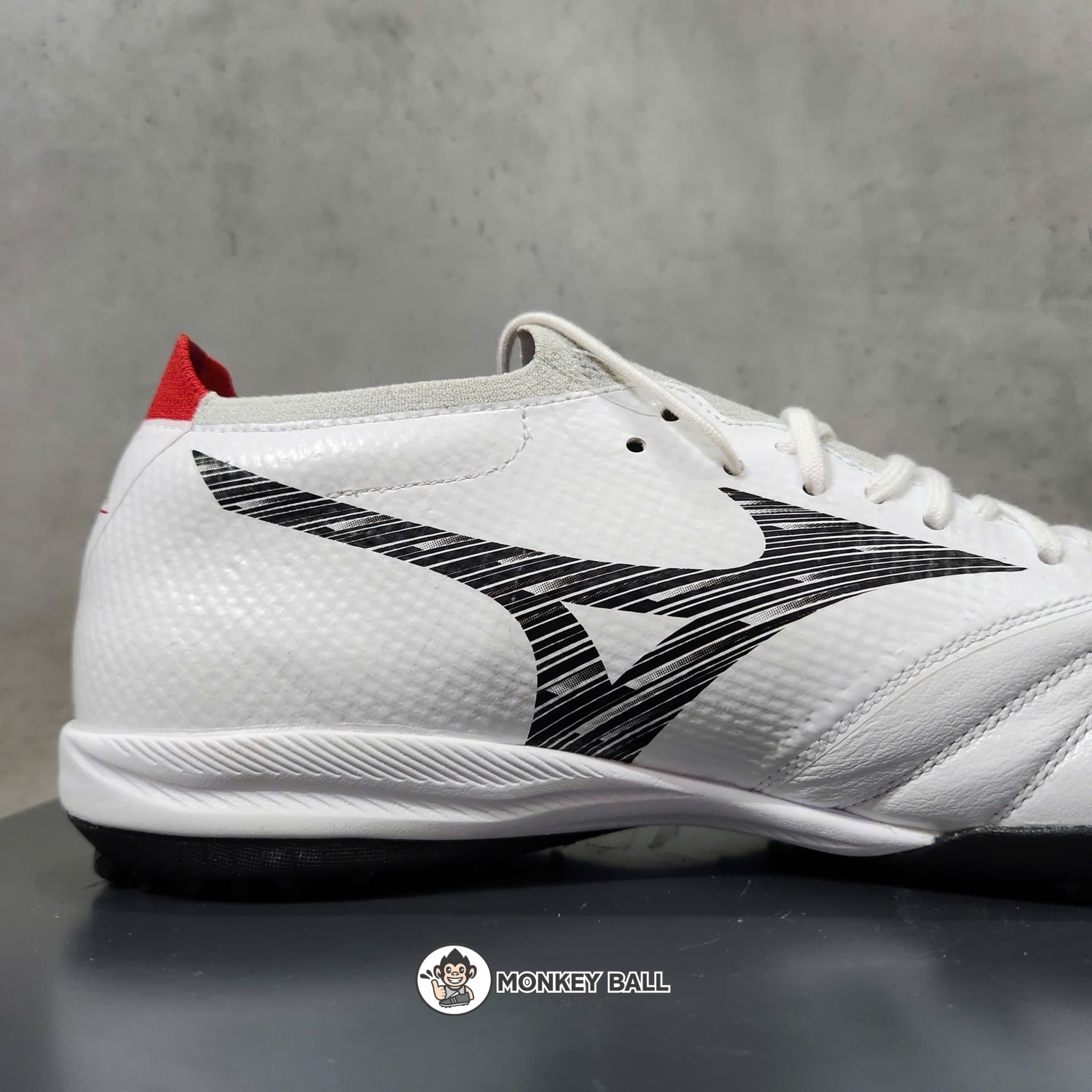  Mizuno Morelia Neo 5 Beta Pro TF - P1GD269409 - Trắng/Đen 