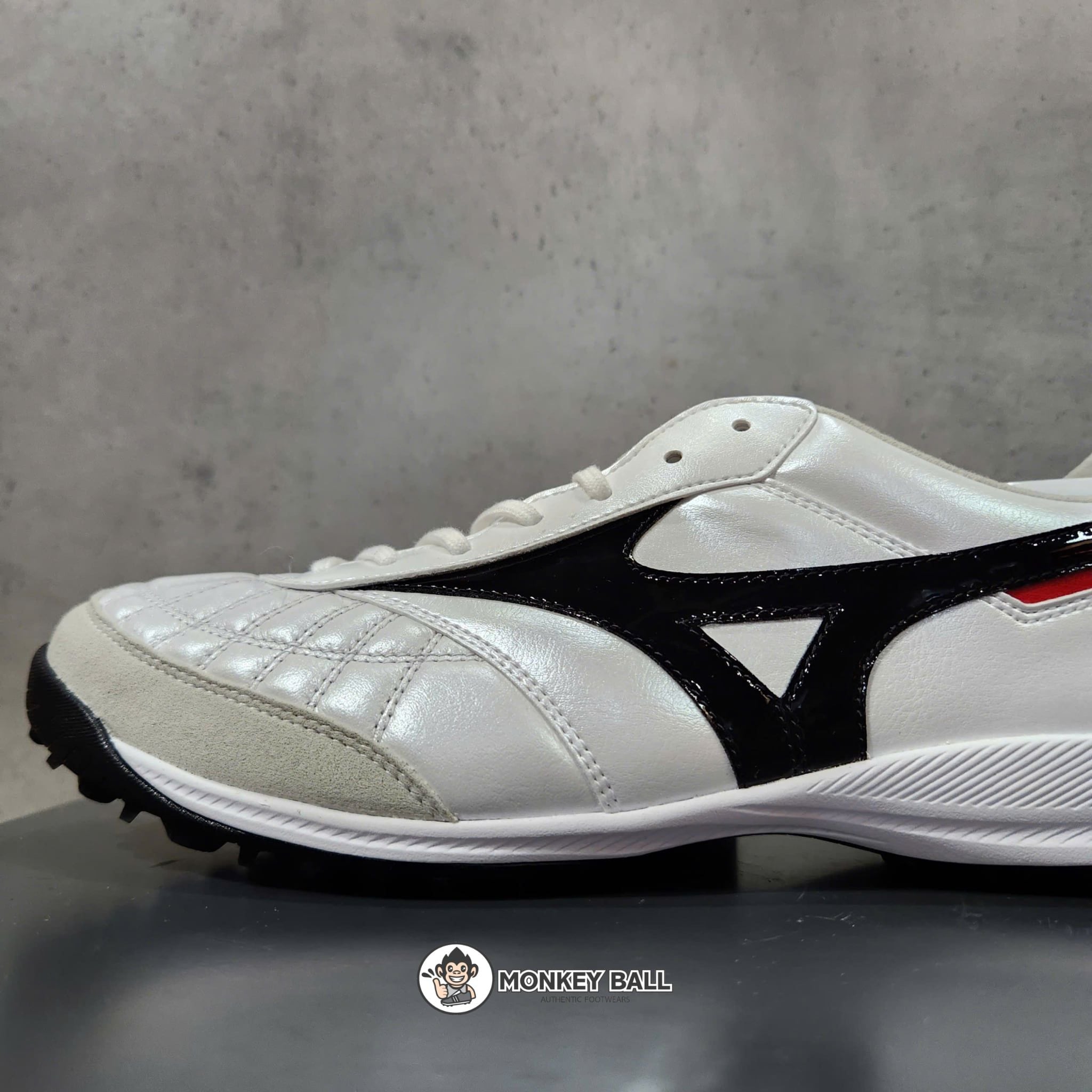  Mizuno Morelia Sala Japan TF - Q1GB250209 - Trắng/Đen 