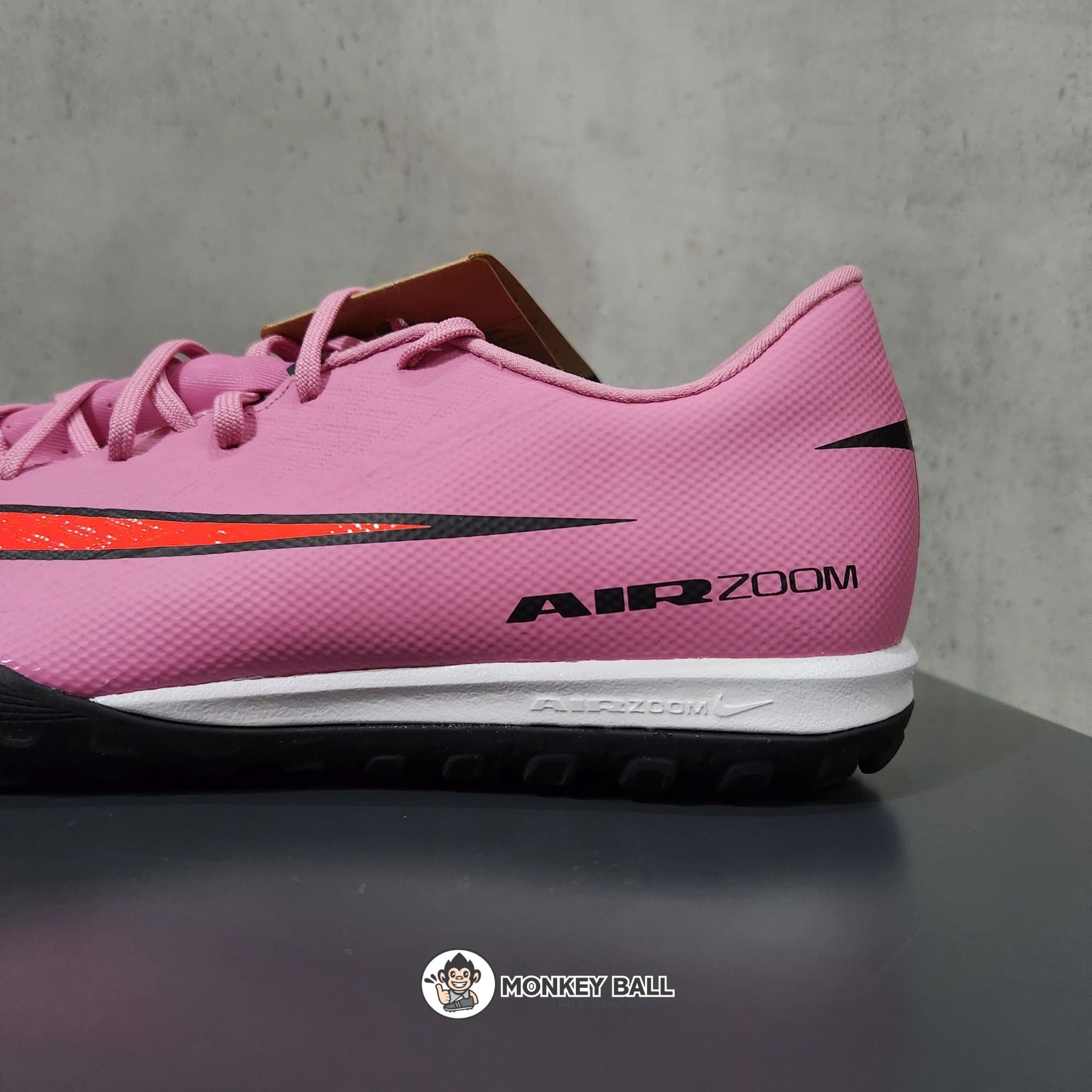  Giày NIKE AIR ZOOM MERCURIAL VAPOR 16 ACADEMY TF SCARY GOOD - Magic Flamingo/Black/Total Crimson 