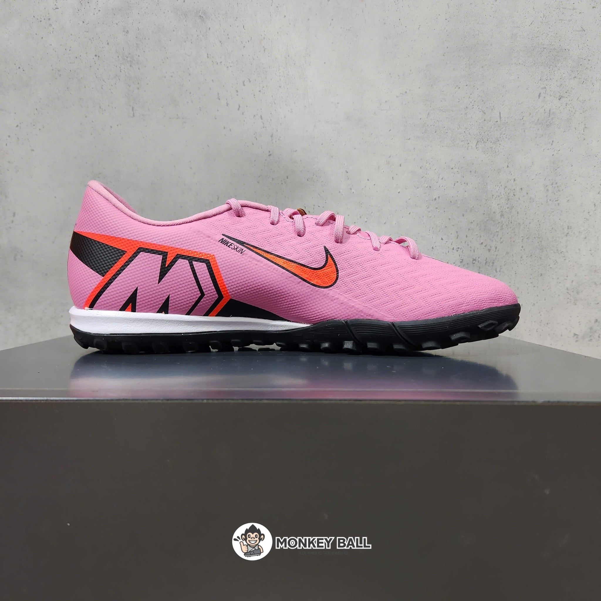  Giày NIKE AIR ZOOM MERCURIAL VAPOR 16 ACADEMY TF SCARY GOOD - Magic Flamingo/Black/Total Crimson 