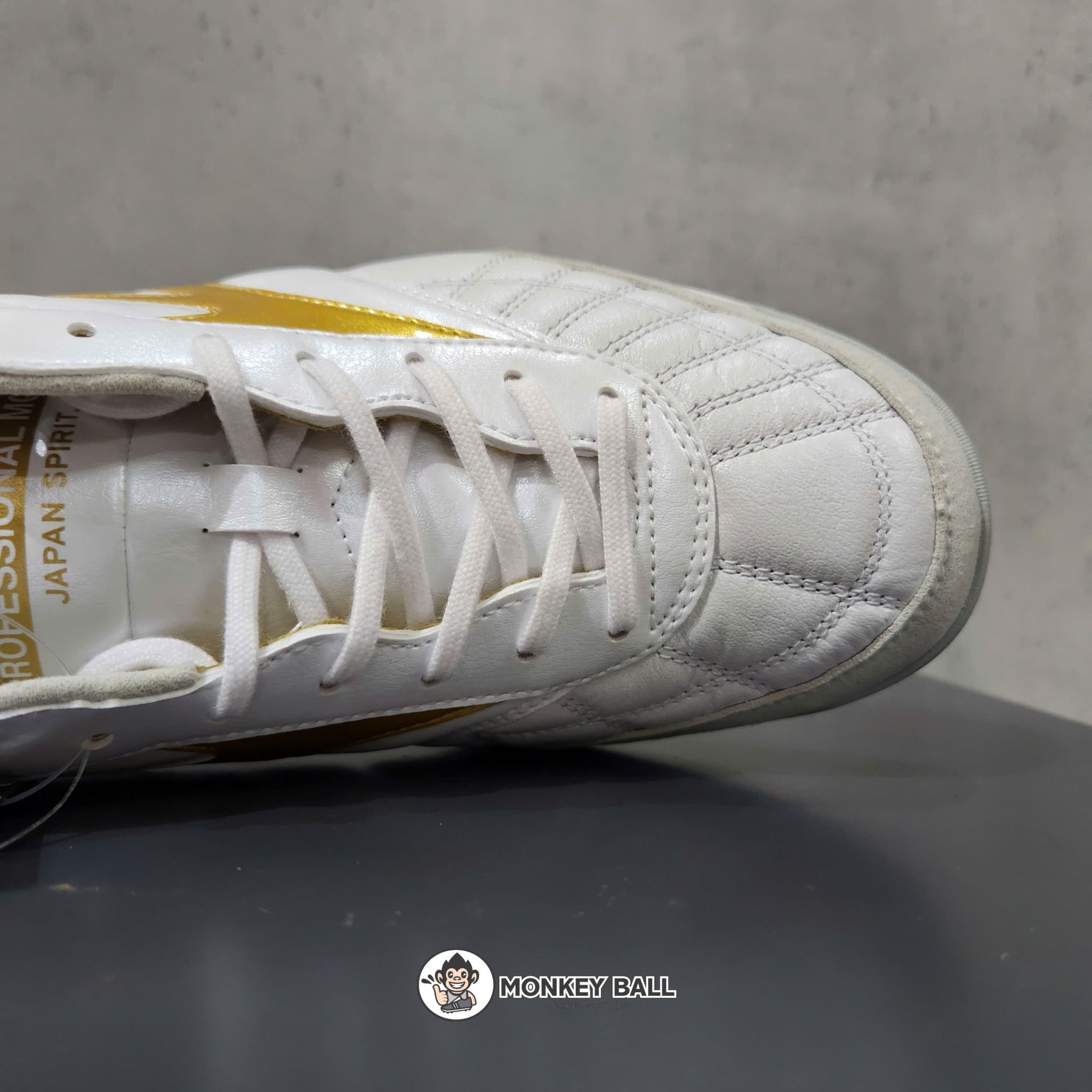  Mizuno Morelia Sala Japan TF - Q1GB260250 - Trắng / Vàng đồng 