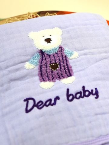  Khăn tắm Muslin Bamboo thêu (105x110cm) 1799 - HELLO BnB 