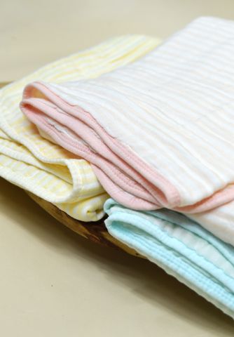  Khăn tắm Muslin Bamboo kẻ sọc (105 x 110cm) SS1798 - HELLO BnB 