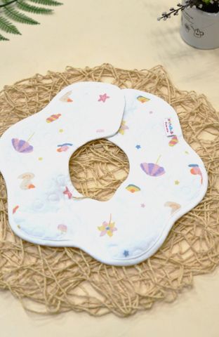  Yếm hoa chống thấm in hoa văn 1802 - HELLO BnB 