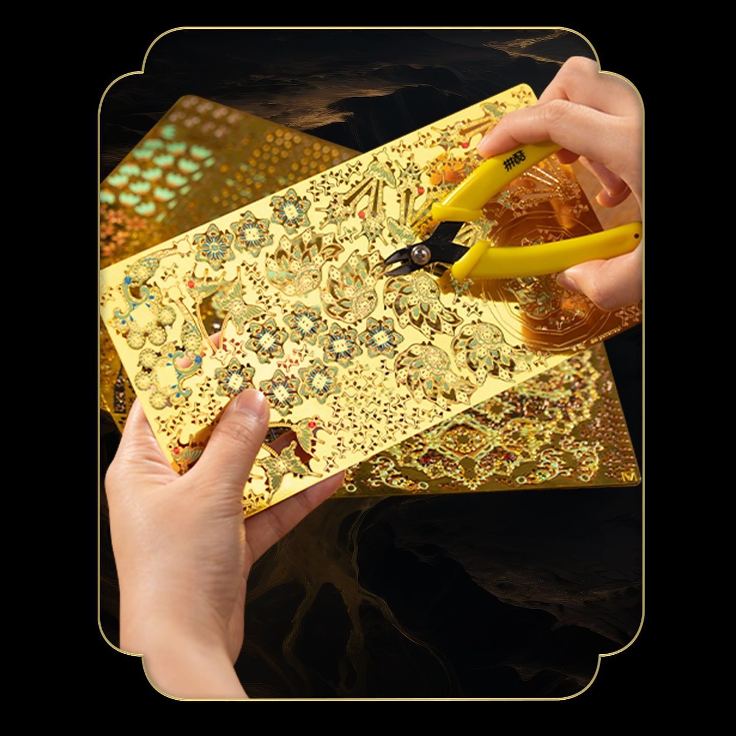  Mô Hình Kim Loại 3D Lắp Ráp Piececool Bảo Điền Kim Châu Phượng Quan Thời Nhà Đường (874 mảnh, Tang Dynasty Gem-Inlaid Phoenix Crown) P443-GN – MP1337 