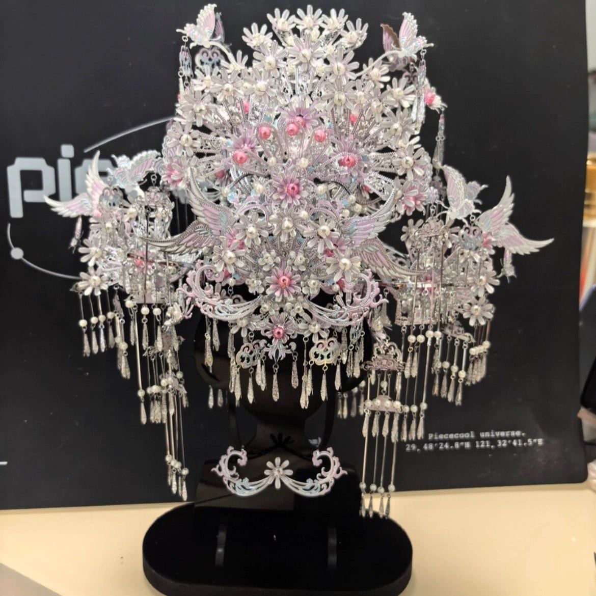  Mô Hình Kim Loại 3D Lắp Ráp Piececool Ngân Nguyệt Điệp Quan (762 mảnh, Yinyue Butterfly Tiara) P419-PS – MP1336 