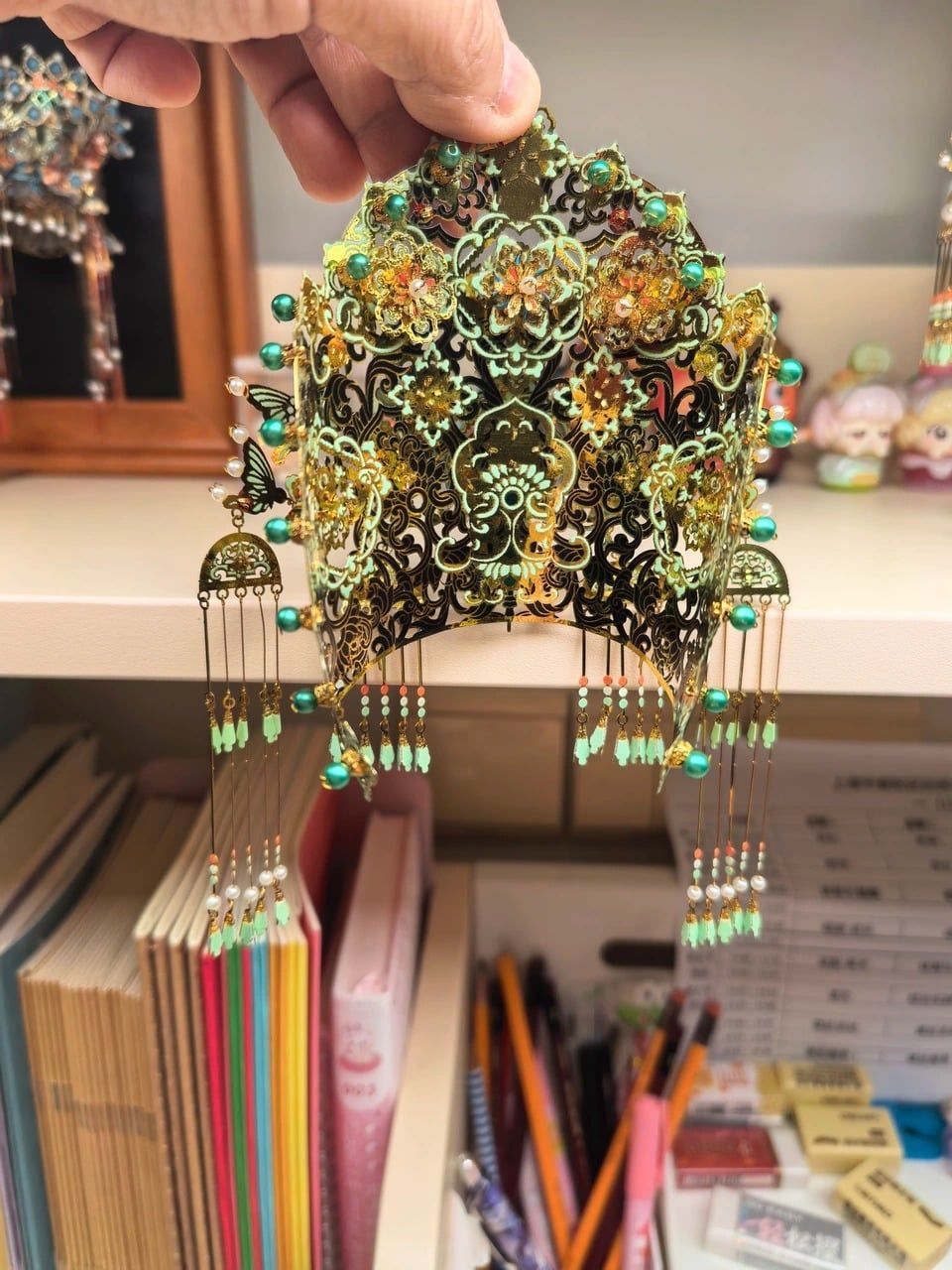  Mô Hình Kim Loại 3D Lắp Ráp Piececool Bảo Điền Kim Châu Phượng Quan Thời Nhà Đường (874 mảnh, Tang Dynasty Gem-Inlaid Phoenix Crown) P443-GN – MP1337 