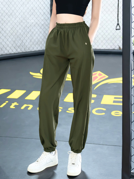 Quần dài jogger thể thao nữ - A021