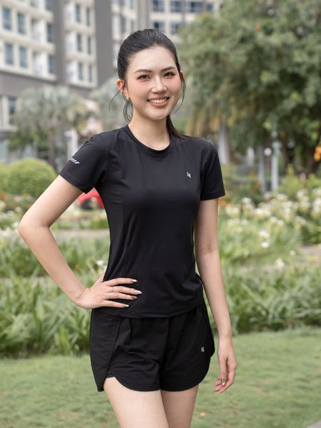 Áo thể thao nữ cổ tròn phối line - A003