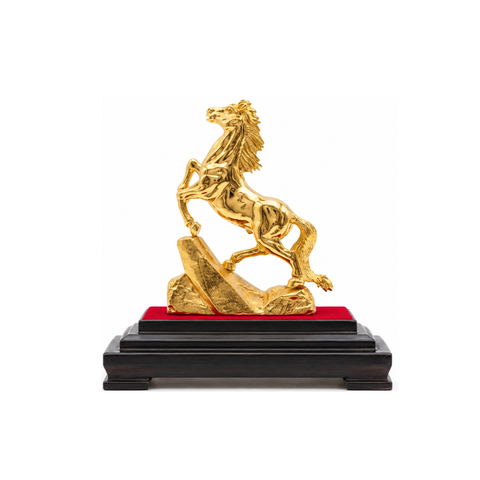 Tượng ngựa dát vàng 24K