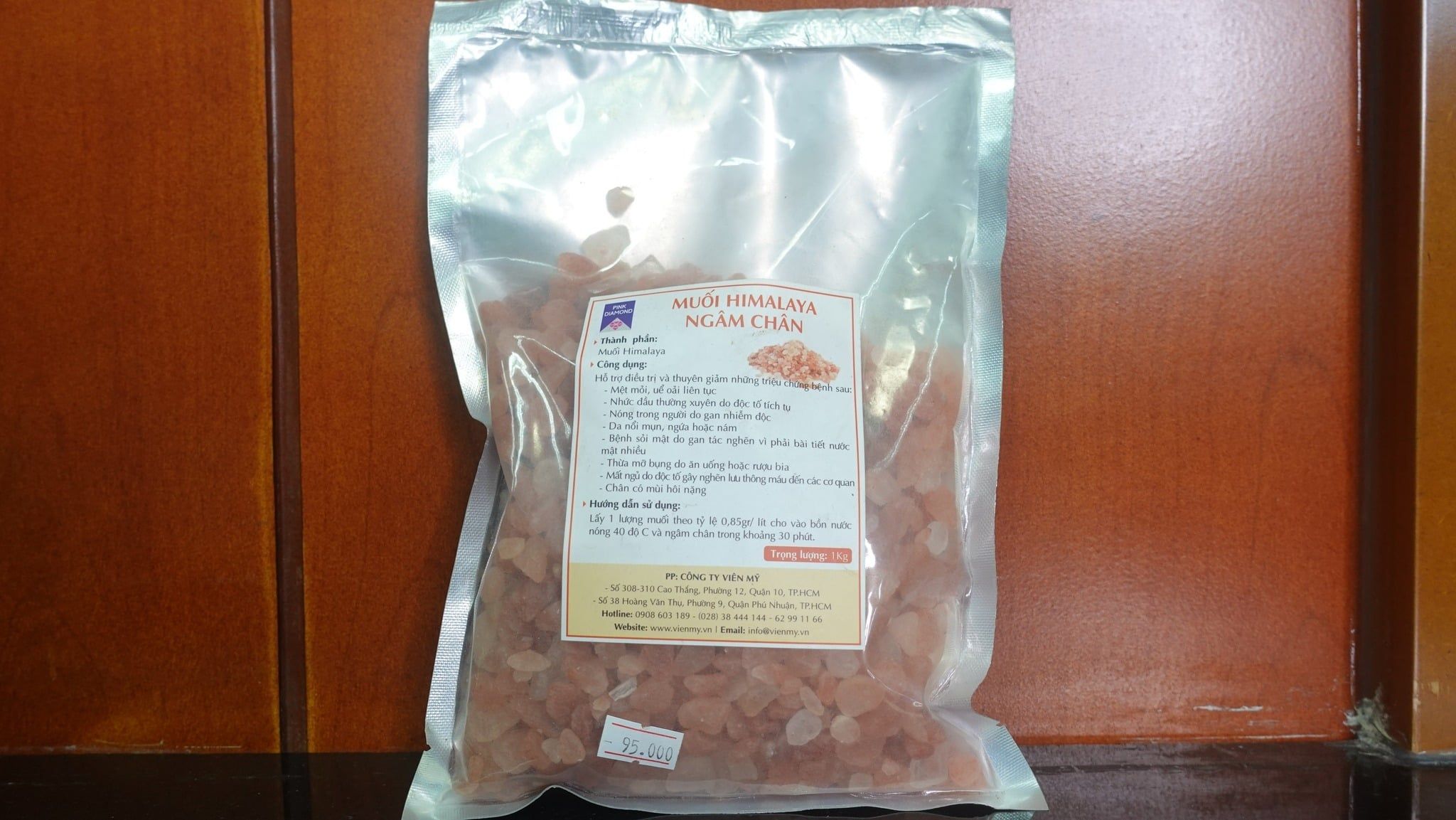  Muối hồng Himalaya ngâm chân 