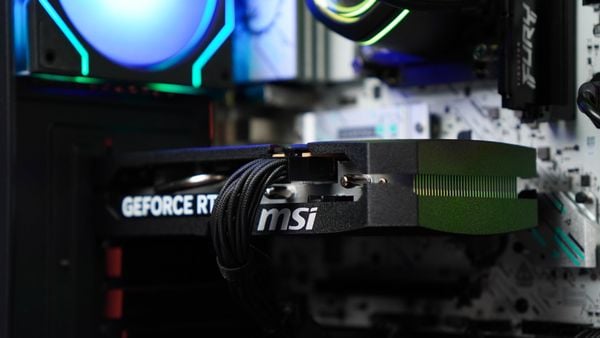  PC Gaming STAR Hunt SS | AMD Ryzen 7 7700, B840M WiFi, DDR5 16GB, SSD 512GB, RTX 5060 