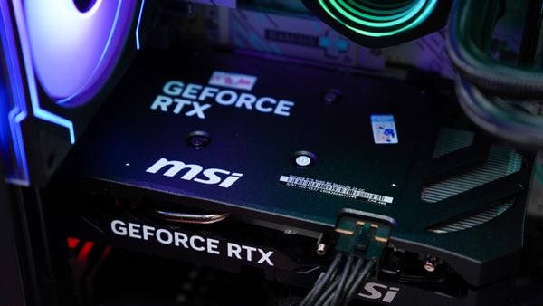  PC Gaming STAR Hunt SS | AMD Ryzen 7 7700, B840M WiFi, DDR5 16GB, SSD 512GB, RTX 5060 