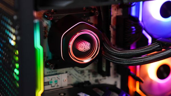  PC Gaming STAR Hunt SS | AMD Ryzen 7 7700, B840M WiFi, DDR5 16GB, SSD 512GB, RTX 5060 