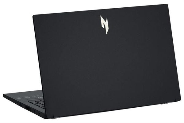  Laptop gaming Acer Nitro V 15 ANV15-41-R2UP | R5 6600H, 16GB, SSD 512GB, RTX 2050, 15.6" FHD 165Hz (NH.QPGSV.004) 