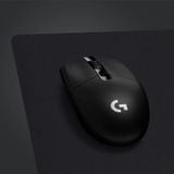  Lót chuột gaming Logitech G240 (943-000787) | 280x340x1mm, Bề mặt vải, Đen 