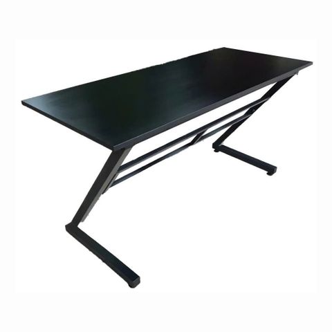 Bàn Gaming chữ Z 1m4 | Khung đen, mặt đen