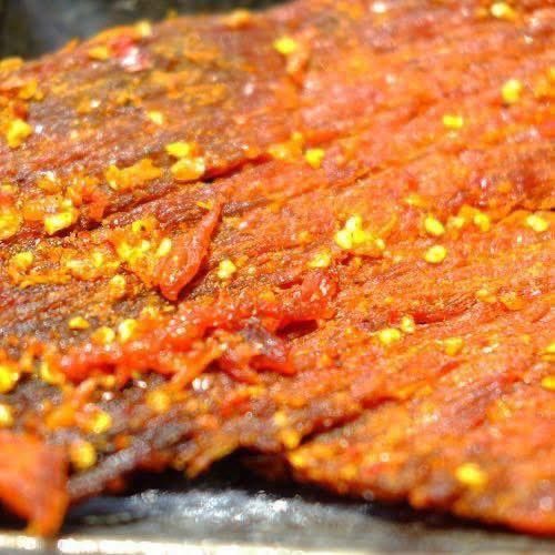 Khô bò miếng Bếp O - hũ 250gram