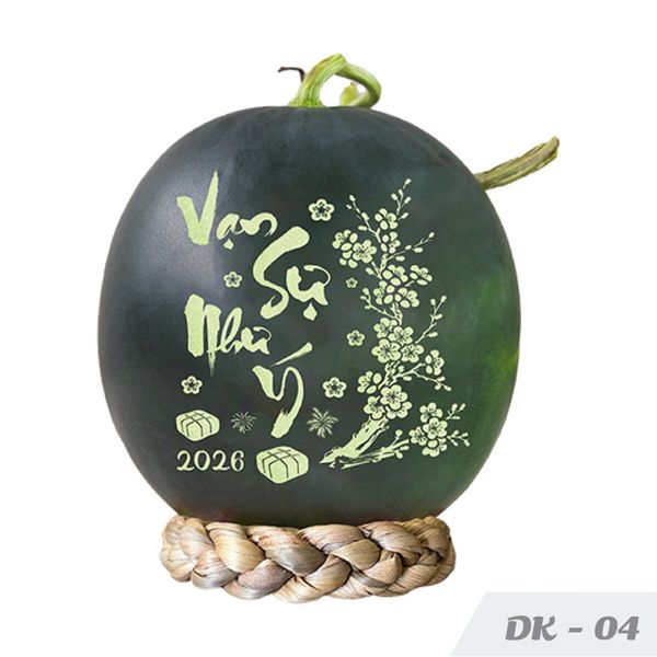 Dưa hấu lộc phát khắc chữ Tết 2026