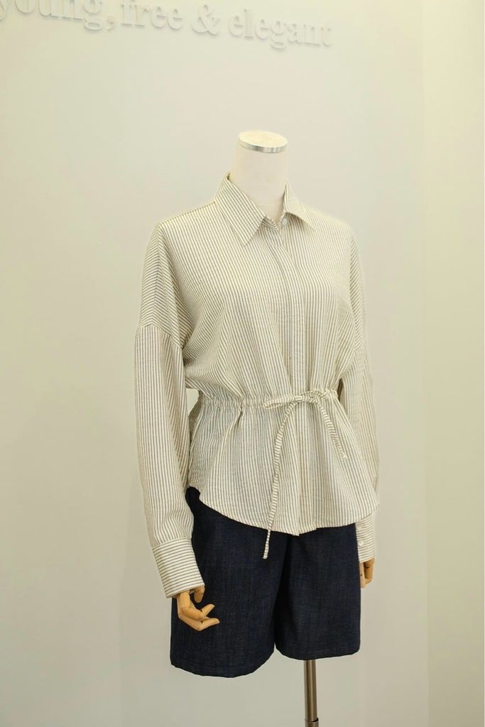 Forme Shirt - Kẻ Đen
