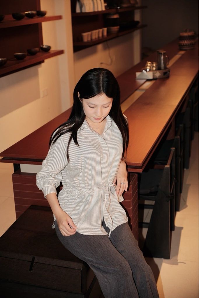 Forme Shirt - Kẻ Đen