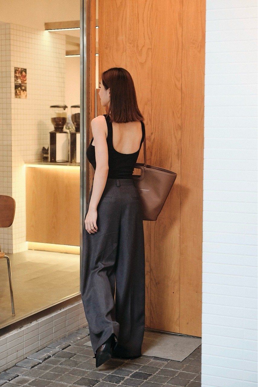  Olivia Tank Top - Black 