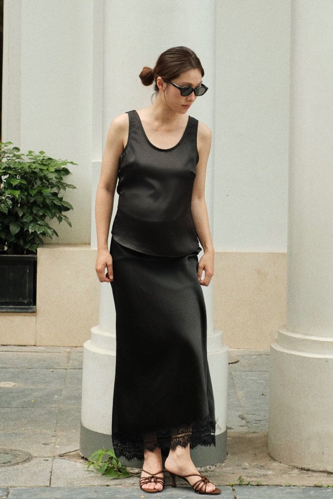 Silk Tank Top - Đen