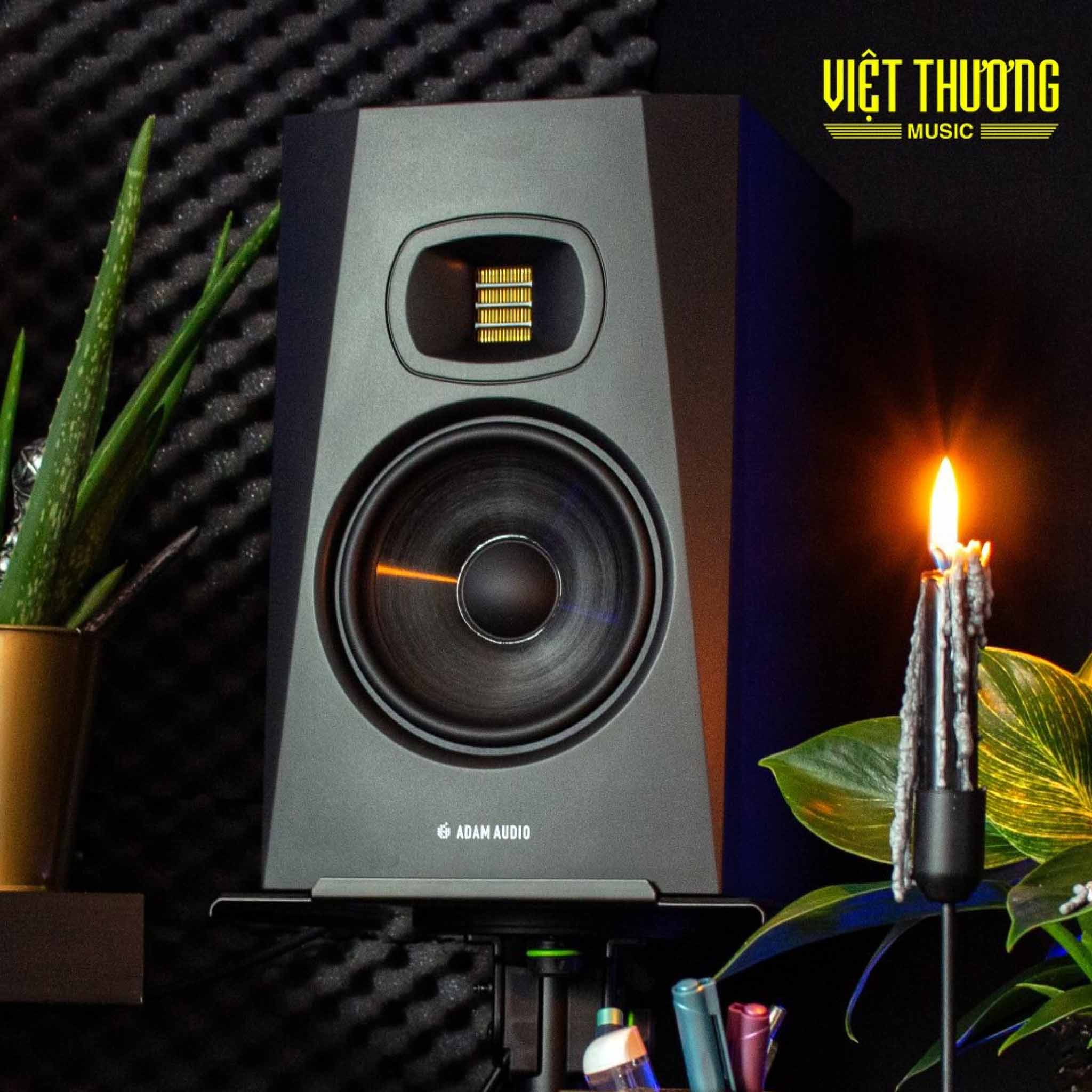  Loa kiểm âm ADAM T7V