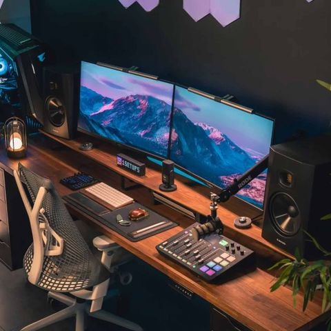  Loa kiểm âm ADAM T8V 