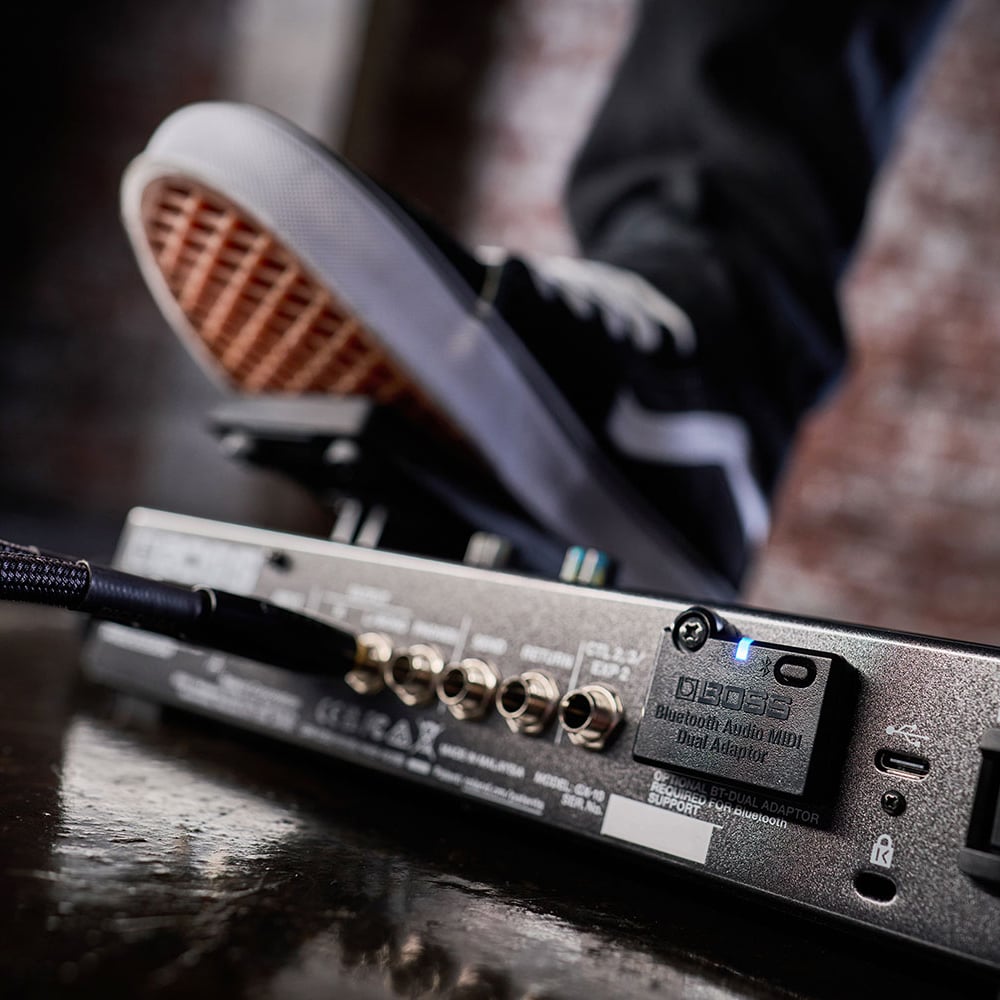  Boss GX-10