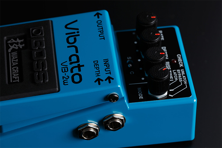  BOSS VB-2W (Hàng trưng bán)