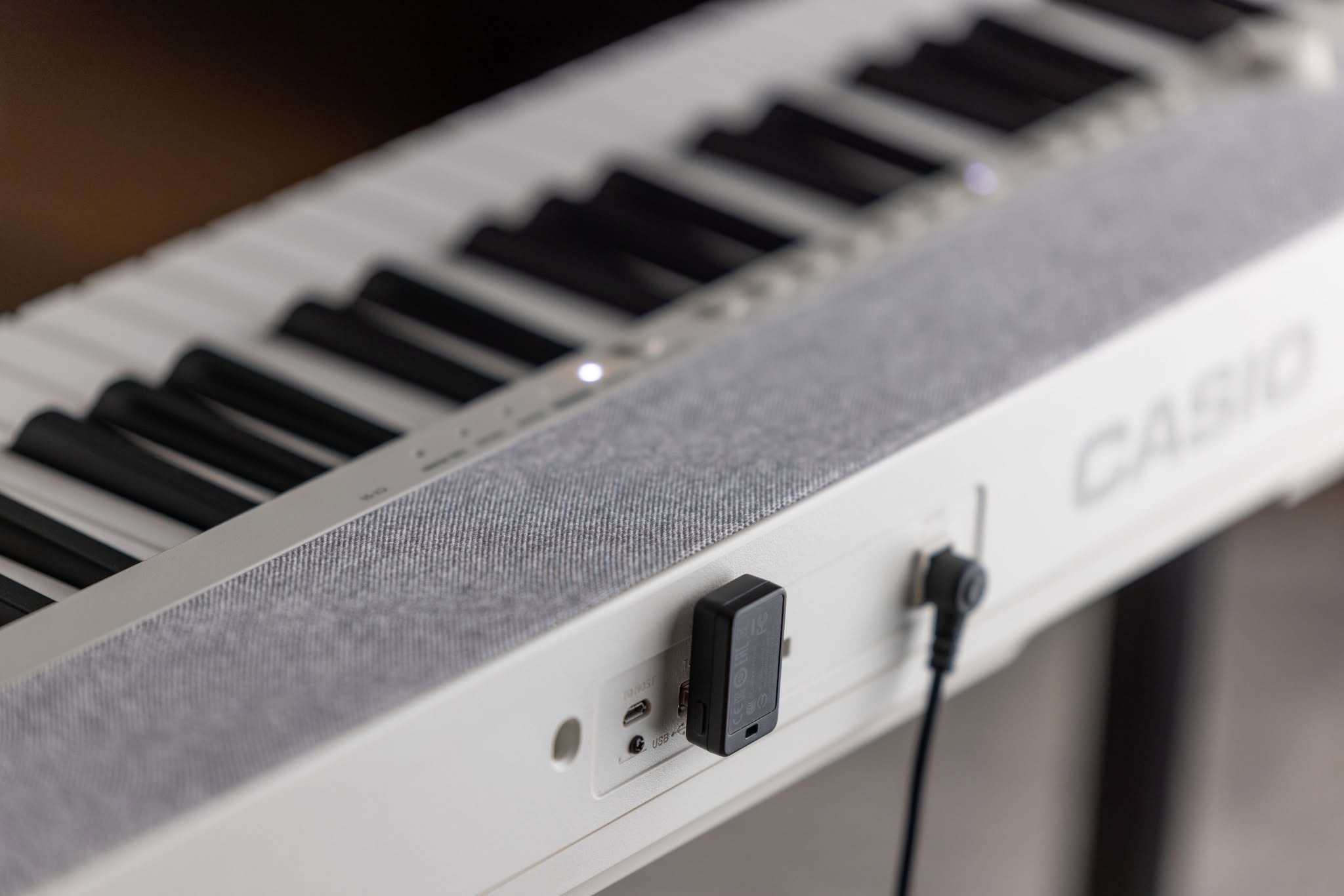  Đàn CASIO CT-S1 màu trắng