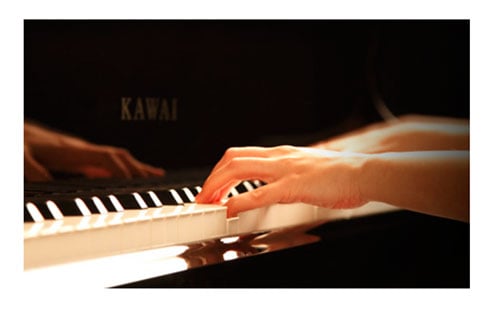  Kawai K-700 (Hàng trưng bán)