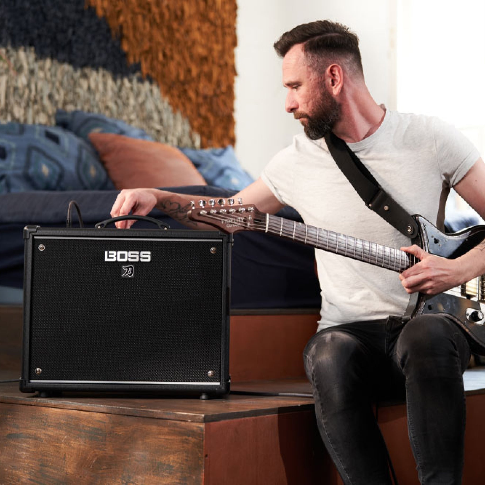  BOSS KTN-50-3 LOA GUITAR ĐIỆN