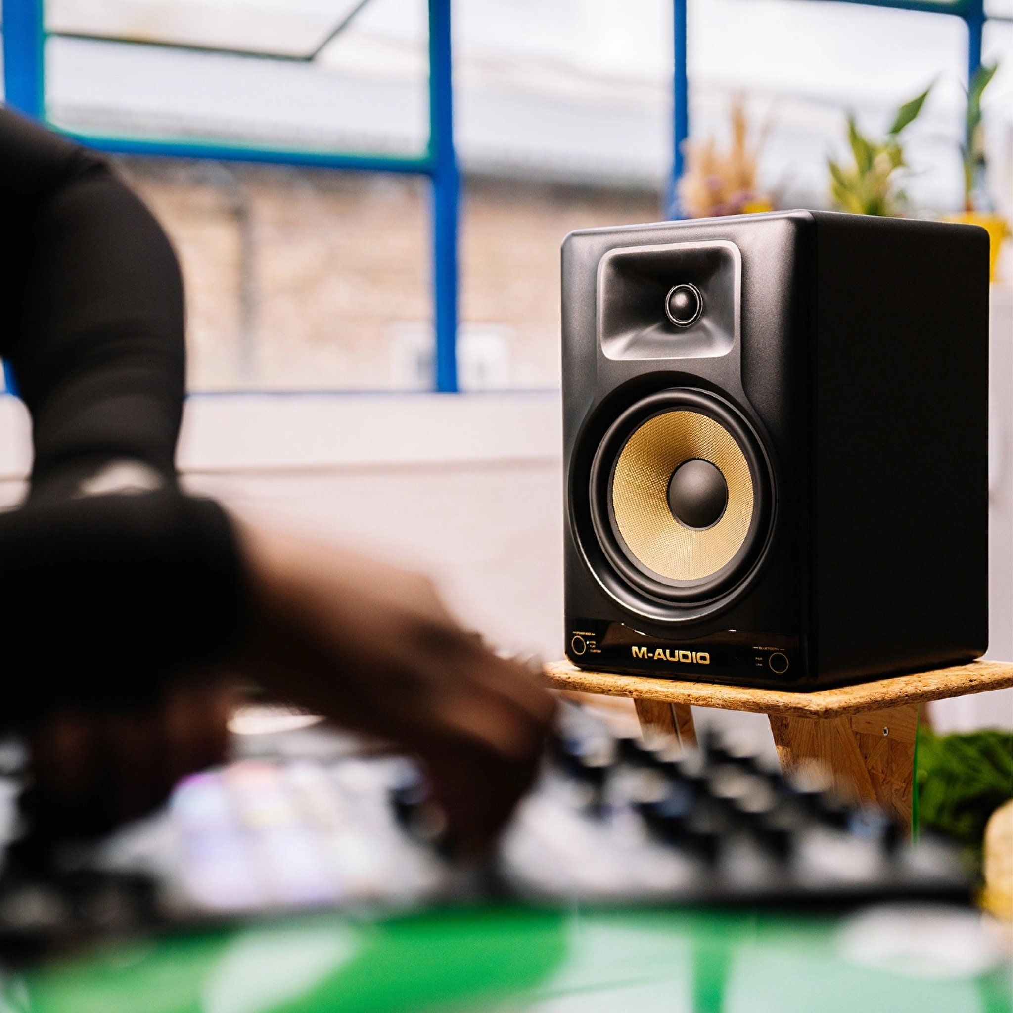 M-AUDIO FORTYSIXTY LOA KIỂM ÂM 6.5 INCH chính hãng – Việt Thương