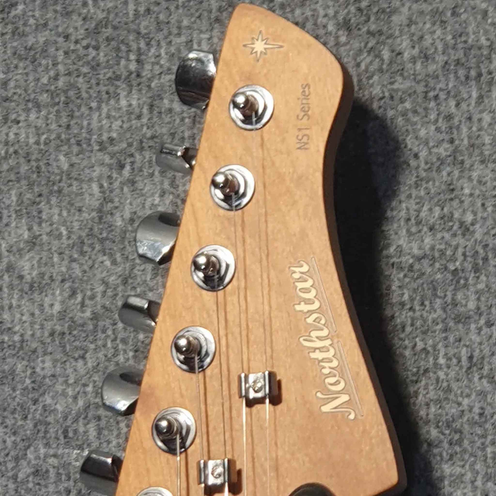  TANGLEWOOD/NORTHSTAR DOUBLE-CUT HSS CARAMEL MAPLE INCA SILVER NS1ISH