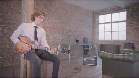  Roland JC-22 (Hàng trưng bán) 