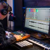  TASCAM Model 12 Mixer Bàn trộn thu âm 