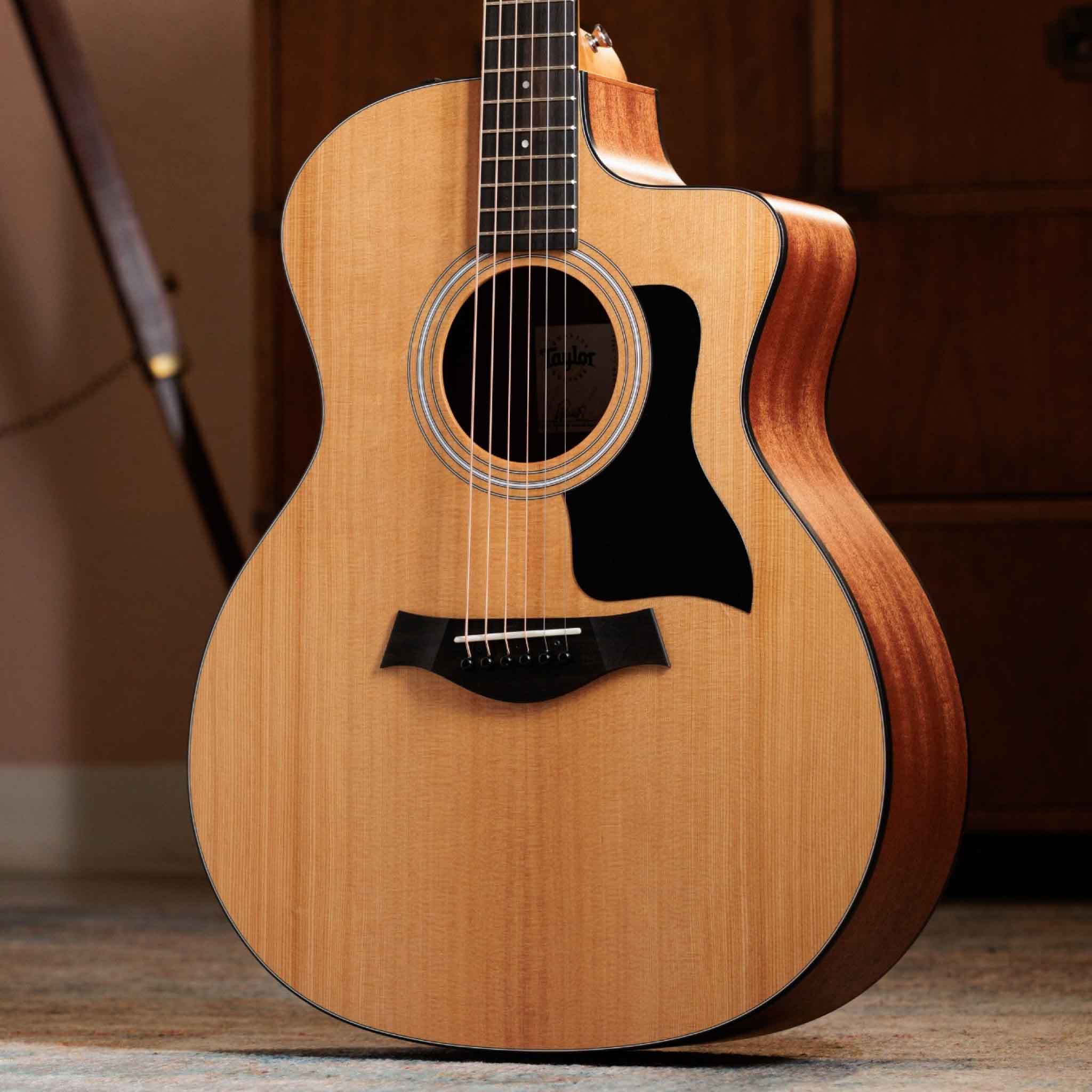  Taylor 114CE Guitar Acoustic
