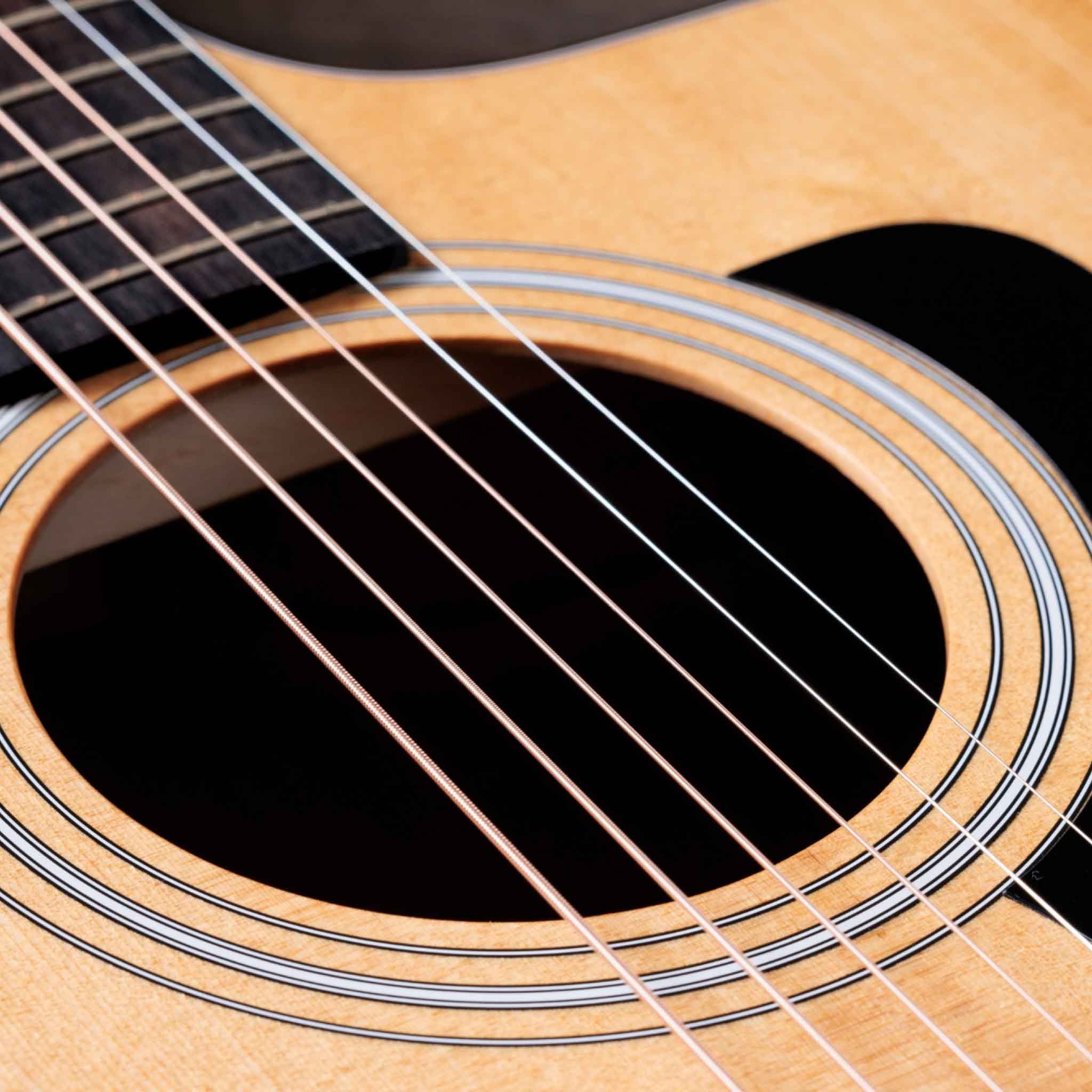  Taylor 114CE Guitar Acoustic