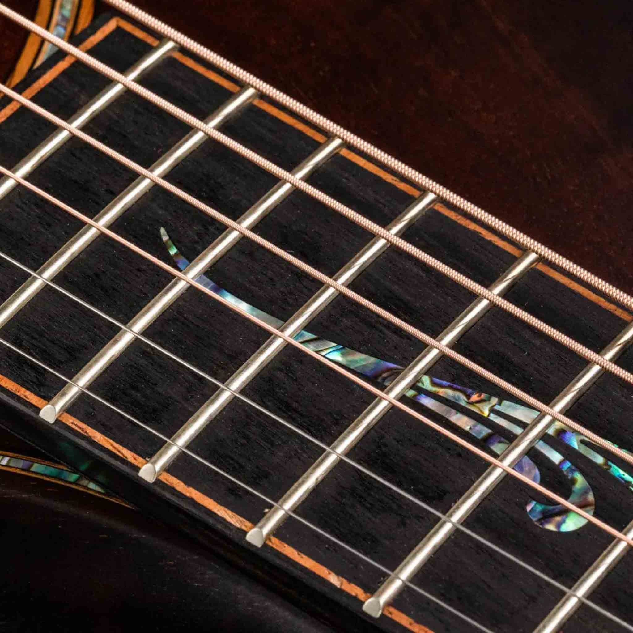  Đàn guitar acoustic Taylor K24CE