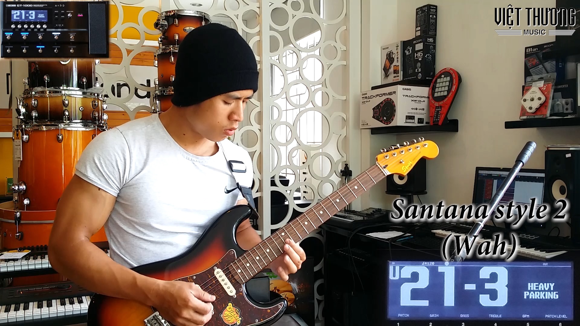  BOSS GT-1000 (Hàng trưng bán)