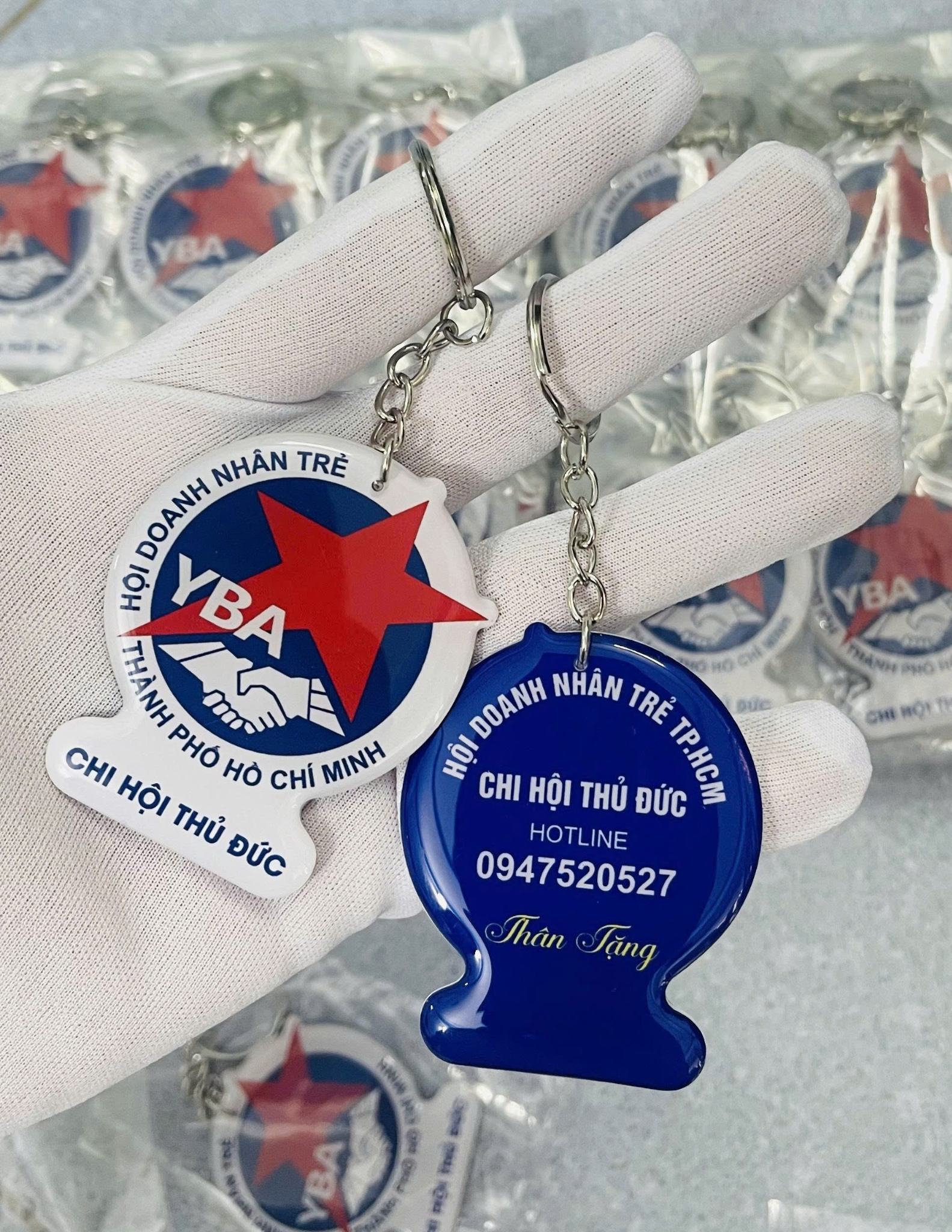  Móc khóa nhựa dẻo epoxy 