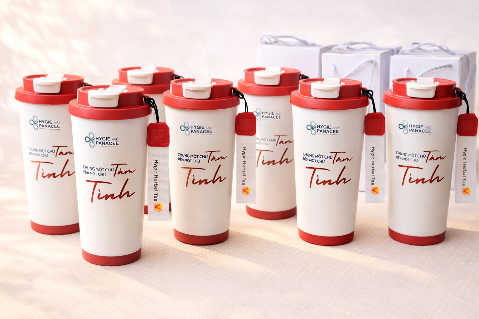  Bình giữ nhiệt in logo Hygie and Panacee 