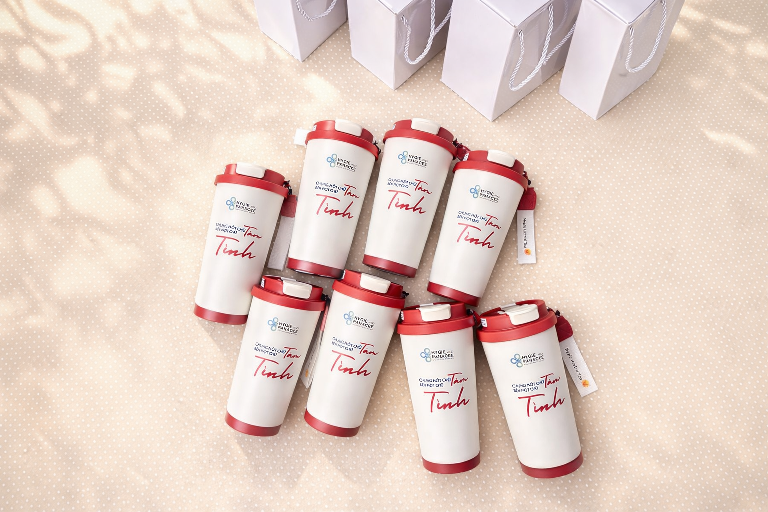  Bình giữ nhiệt in logo Hygie and Panacee 